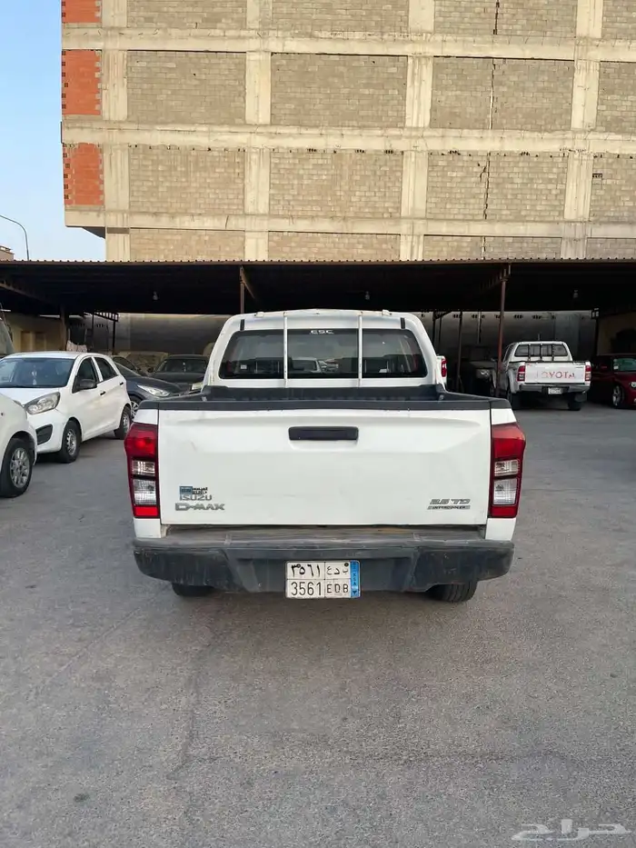 ايسوزو ديماكس 2018 ديزل قير عادي 4x4 2