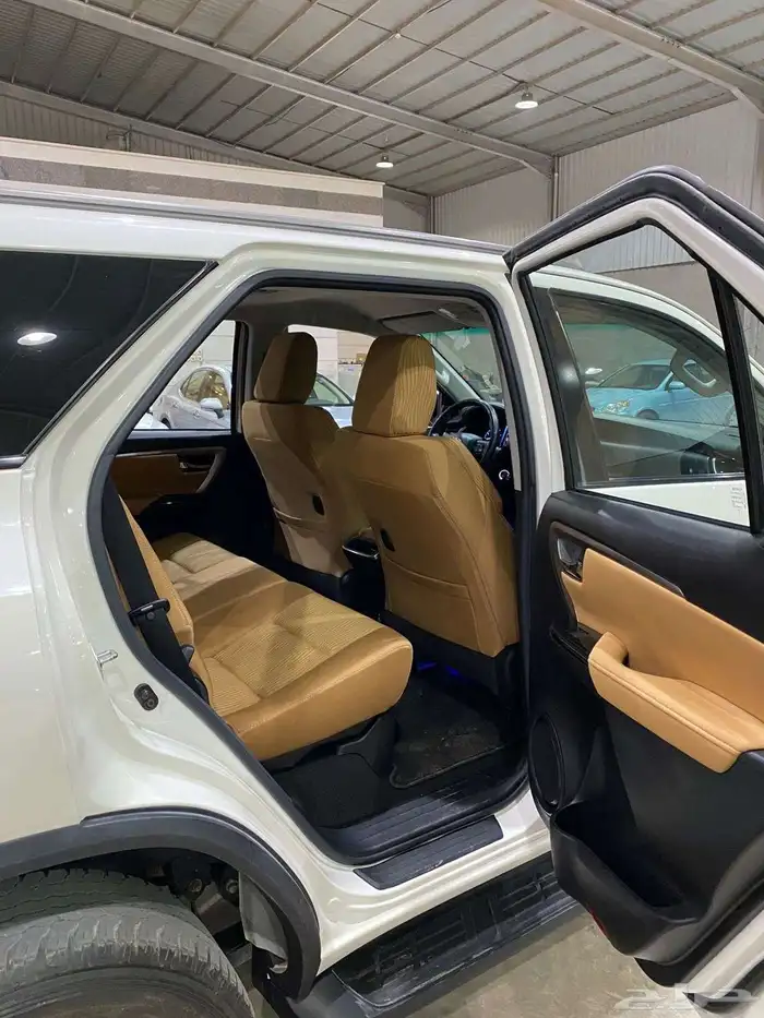 للبيع فورتشنر 2022 سعودي 6 سلندر VX1 11