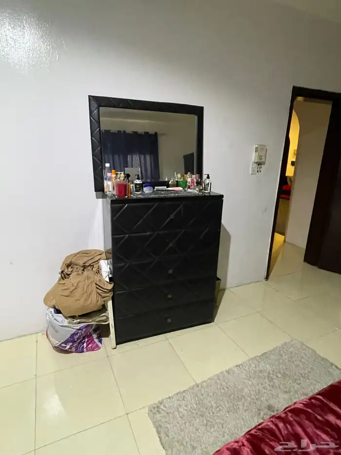 بيع عفش بيت والبيع أن شاء الله سمح 4