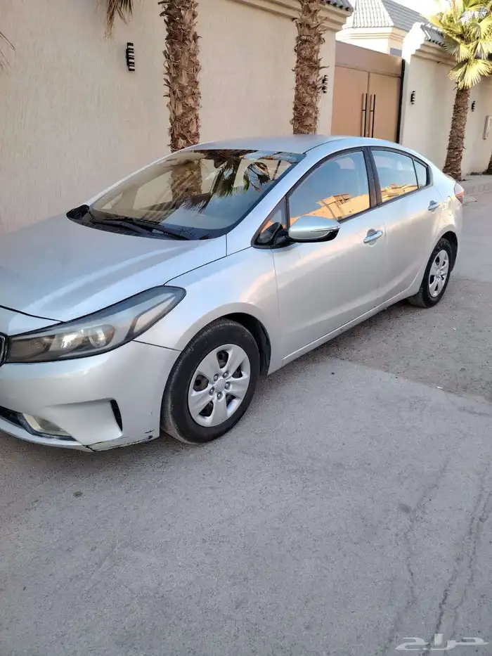 للبيع كيا سيراتو 2018 0