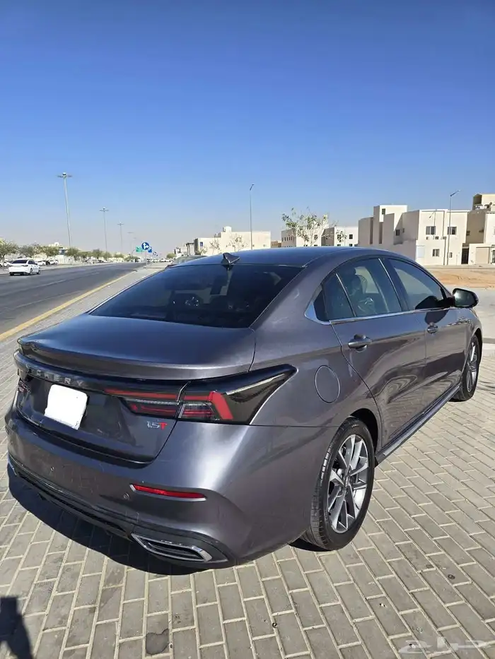 شيري اريزو 6 برو 2023 كاملة المواصفات 3