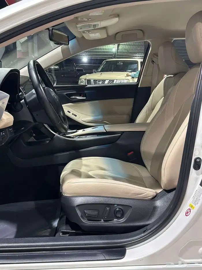 تويوتا أفالون 2021 - عداد 88 الف كيلو 16