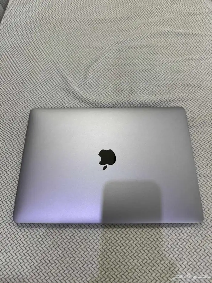 ماك بوك برو 2017 0