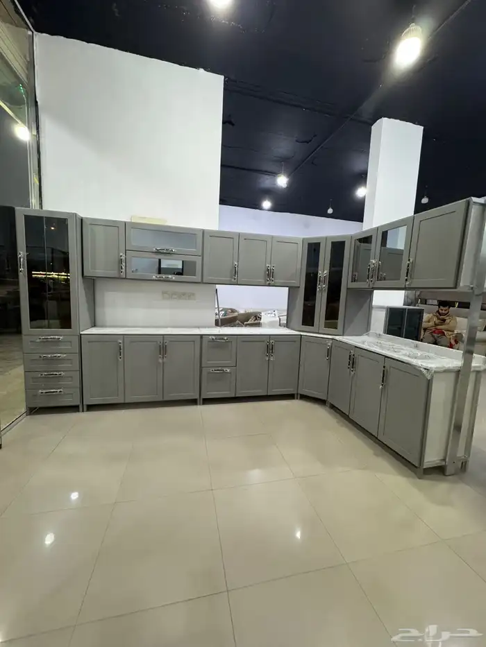 مطابخ جديده جاهزه تتوفر جميع الألوان رخام جلكسي ب2800 شامل ا 0
