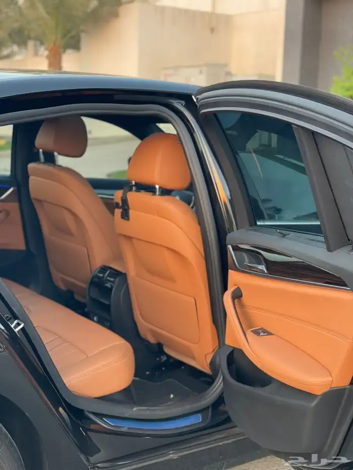 بي ام دبليو 520i 2022 للبيع 22