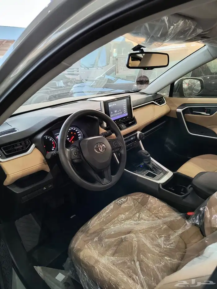 2024 تويوتا راف فور XLE دبل فتحة بنزين اصفار 4