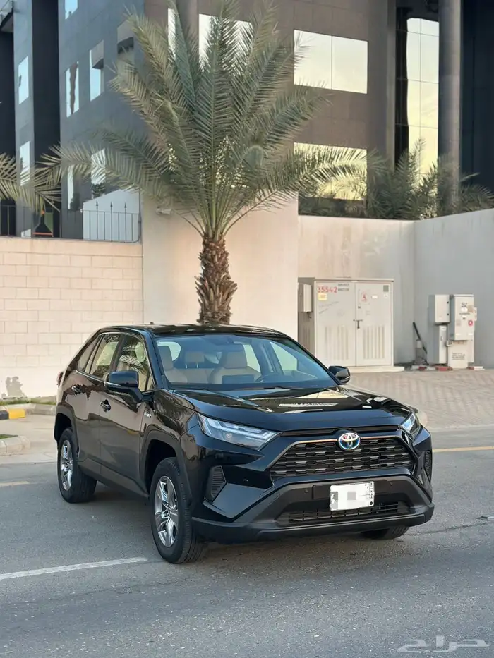 تويوتا راف فور LE 2024 هايبرد 0