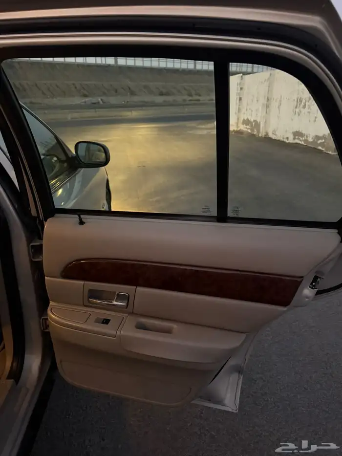 فورد ماركيز 2010 7