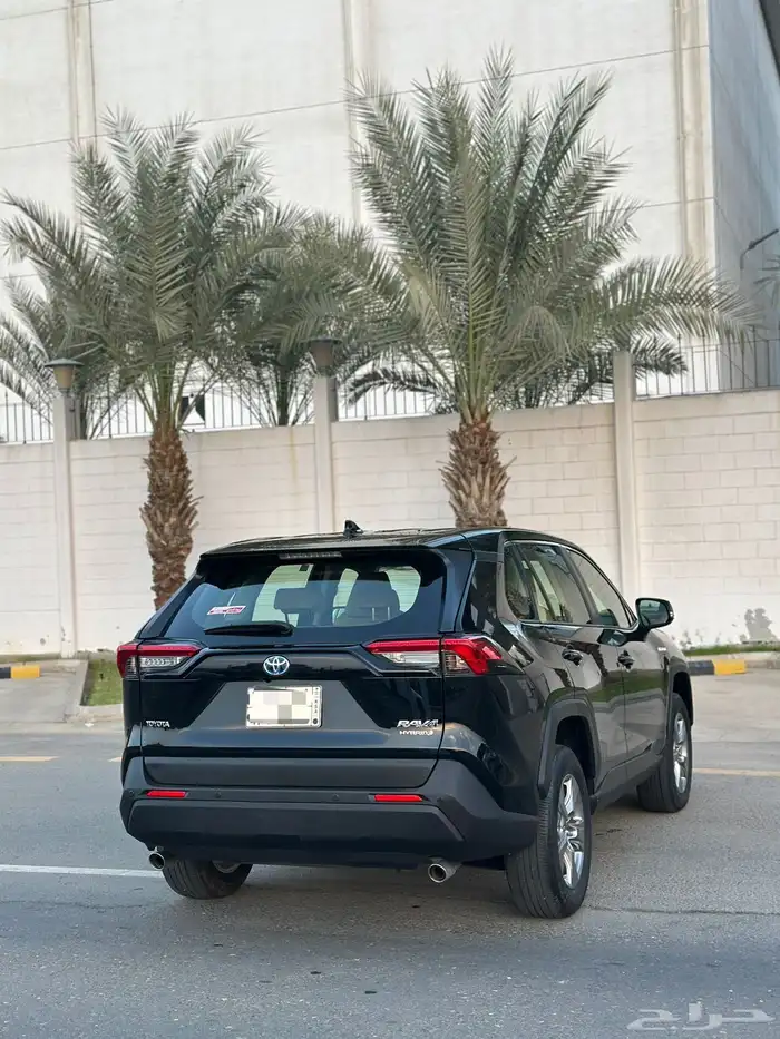 تويوتا راف فور LE 2024 هايبرد 13