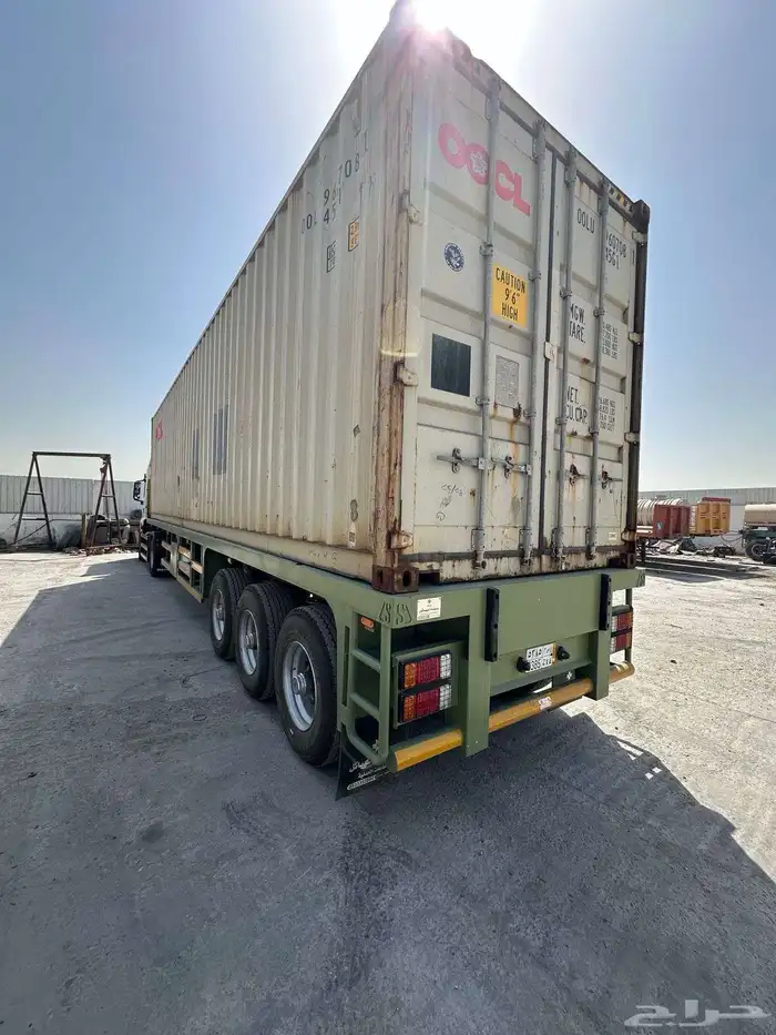 سطحه ثلاث محاور صناعة وطنيه 0