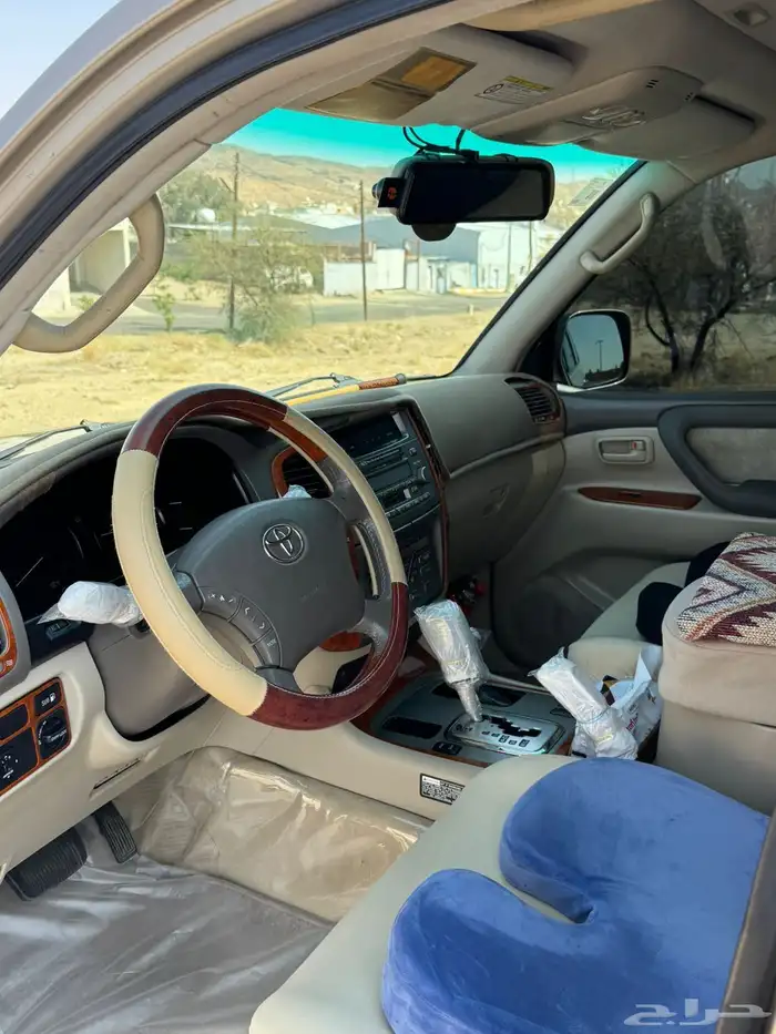 صالون في اكس آر 2