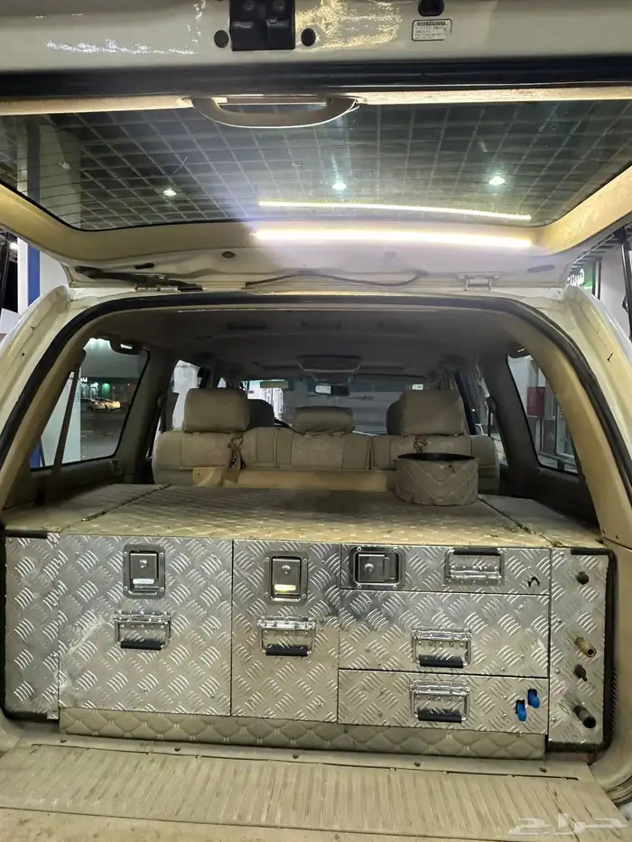 تايوتا لاند كروزر 2003 10