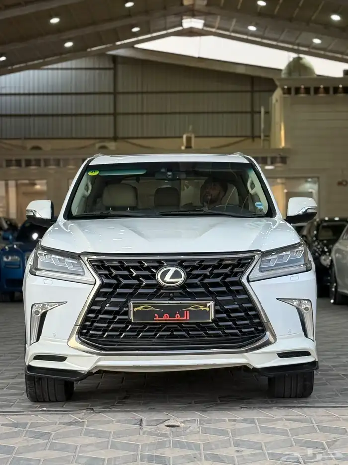 لكزس - 2014 - LX570 - معدل 2021 خارجي 4