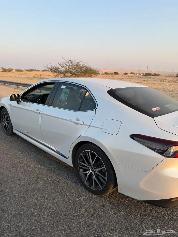 كامري 2023 هايبرد فل gle 8