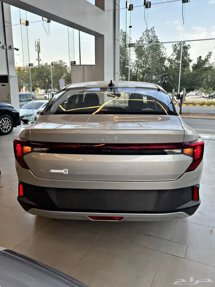 كيا 3 2025 4