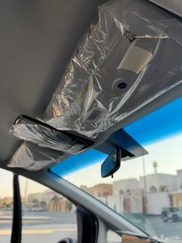 للبيع ستاريا 2023 بنزين ( شبة الجديد ) 12