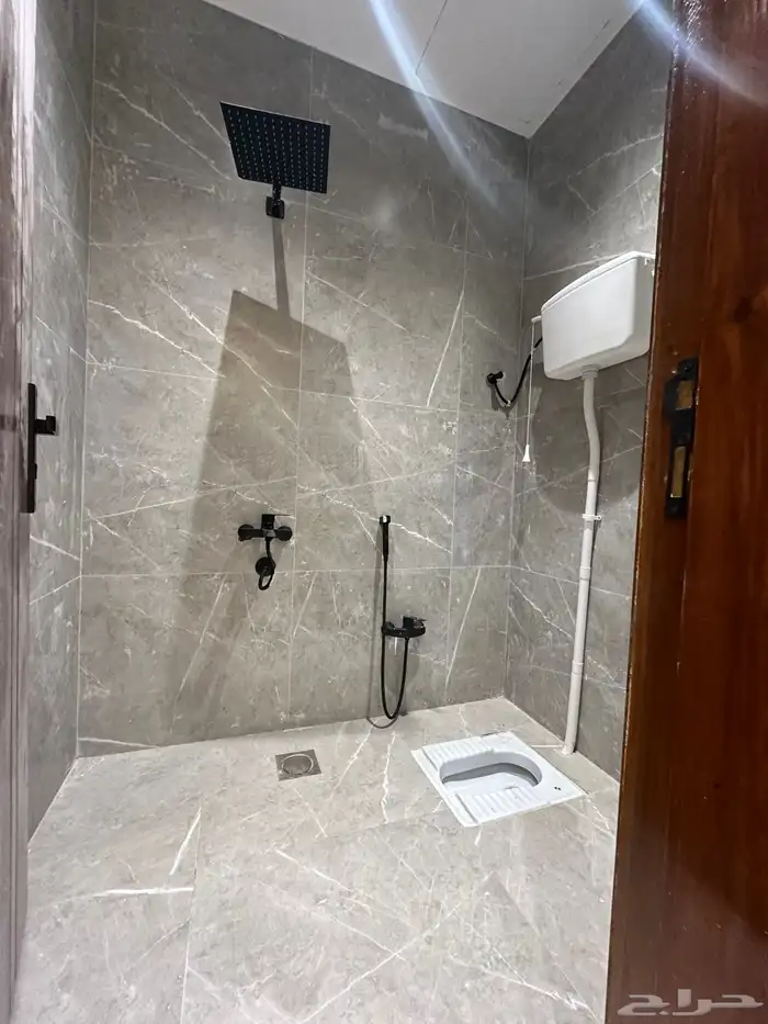 شقق دور ارضى وعلوى للبيع بحى الصفا 10