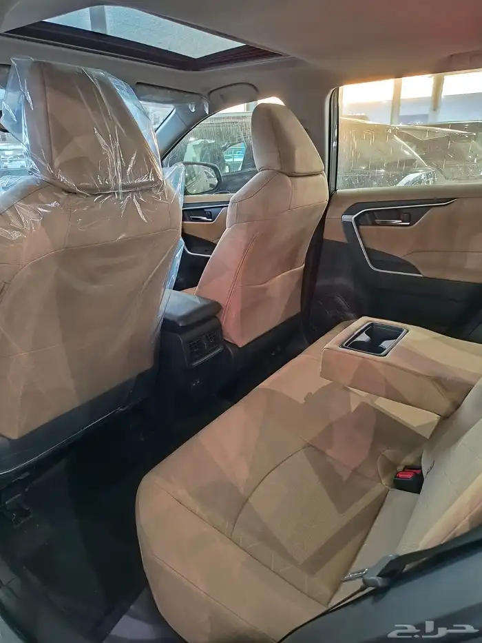 2024 تويوتا راف فور XLE دبل فتحة بنزين اصفار 5