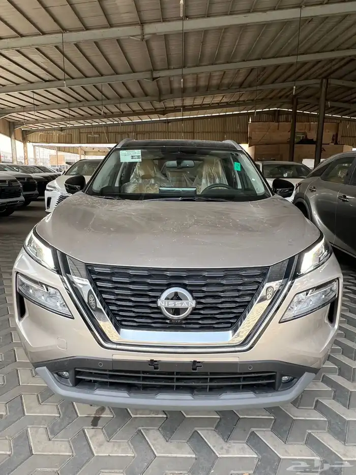 نيسان اكس تريل SV بلس 2025 وارد الناغي 20