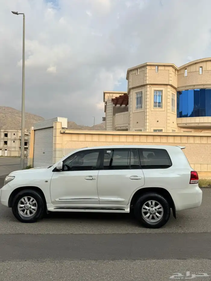 للبيع لاندكروزر 2009 جي اكس ار 0