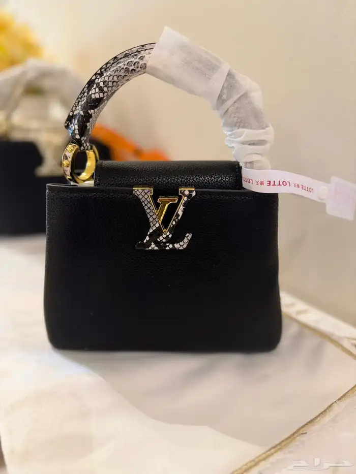 متجر شنط هاي كوالتي للبيع 4