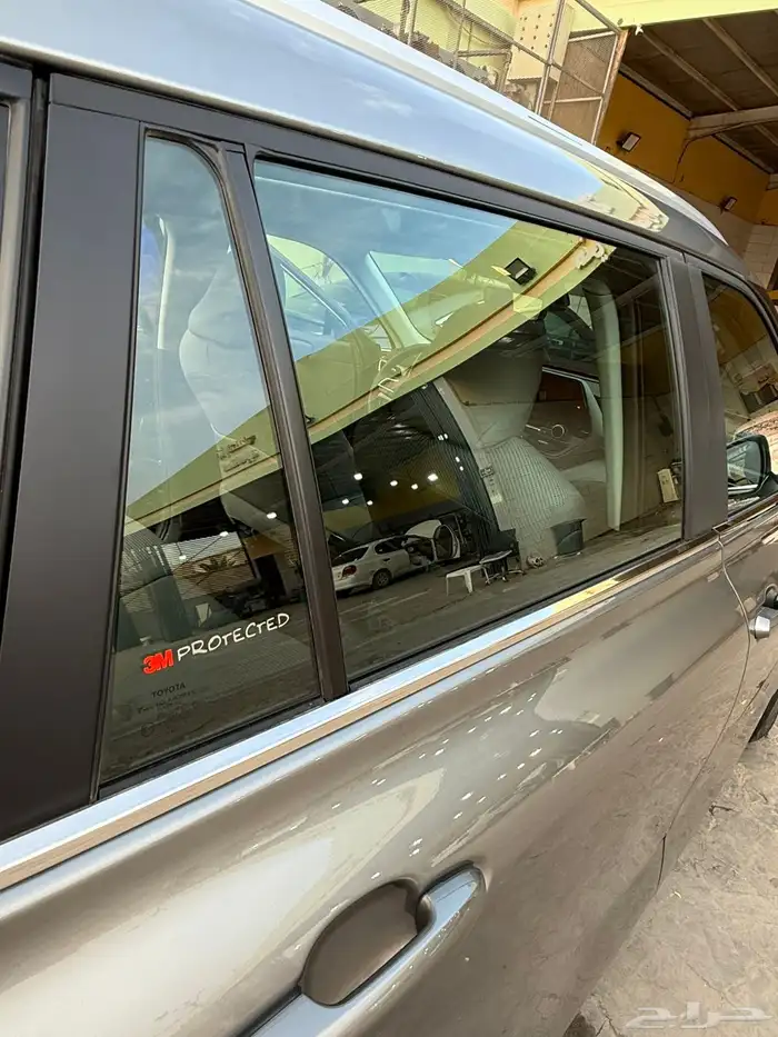 للبيع هايلندر 2025 جدا نظيف اخو الجديد GLE 5