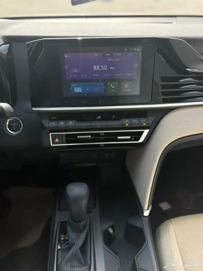 كامري E هجين 2025 10