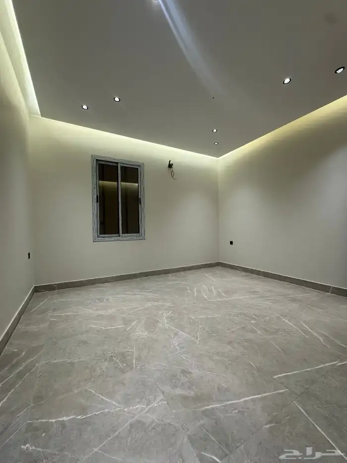 شقق دور ارضى وعلوى للبيع بحى الصفا 8