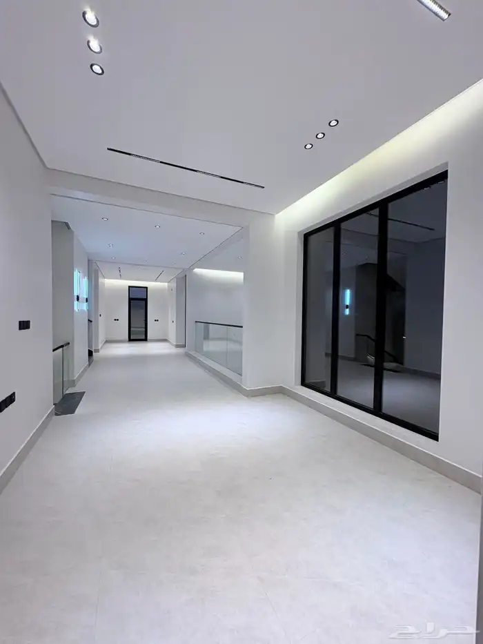 فيلا 240م مميزة للبيع 26