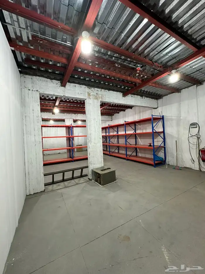 محلات للايجار او التقبيل وغرف او وسكن افراد عمال للايجار 19