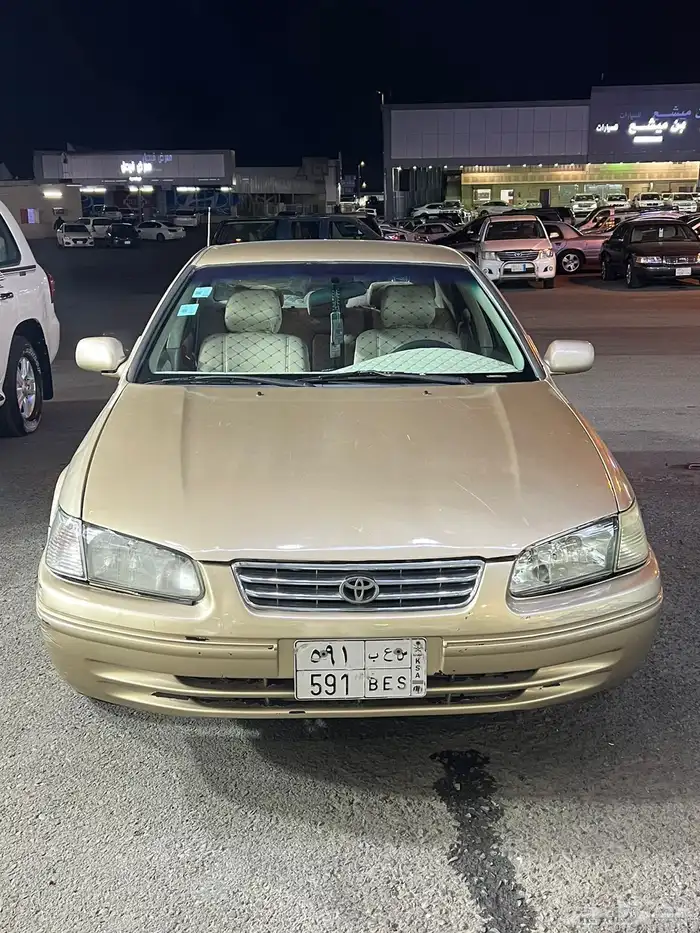 كامري مديل99 0