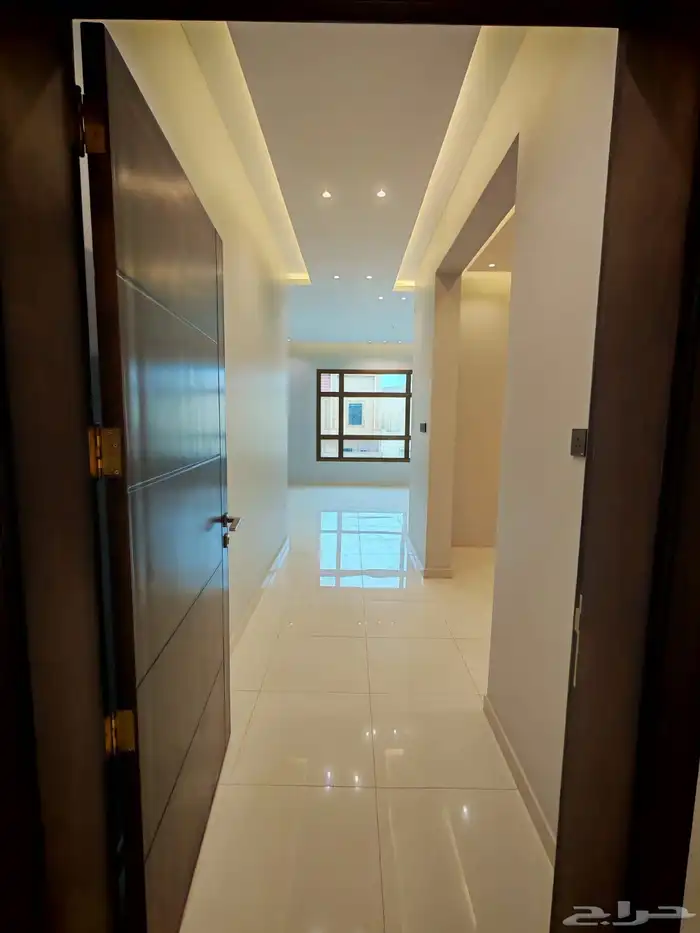 للبيع فلل دورين و ملحق با الخميس حي دوره الموسى وسط الخدمات 25