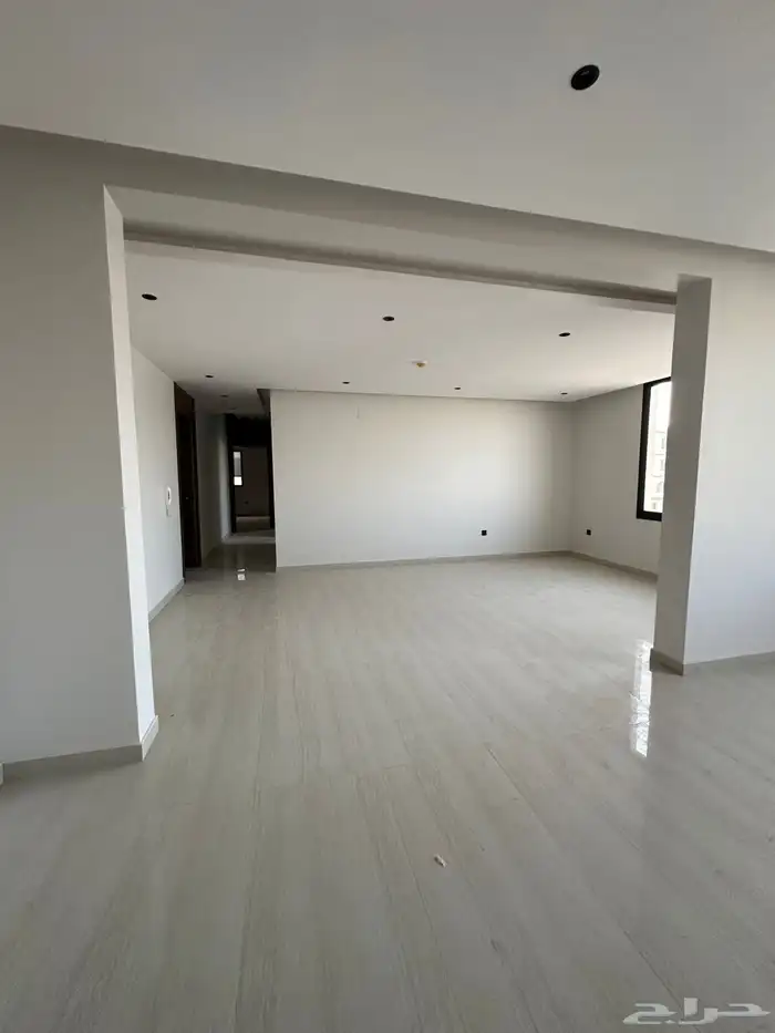 شقه علويه فاخره بحي الحزم للبيع 10