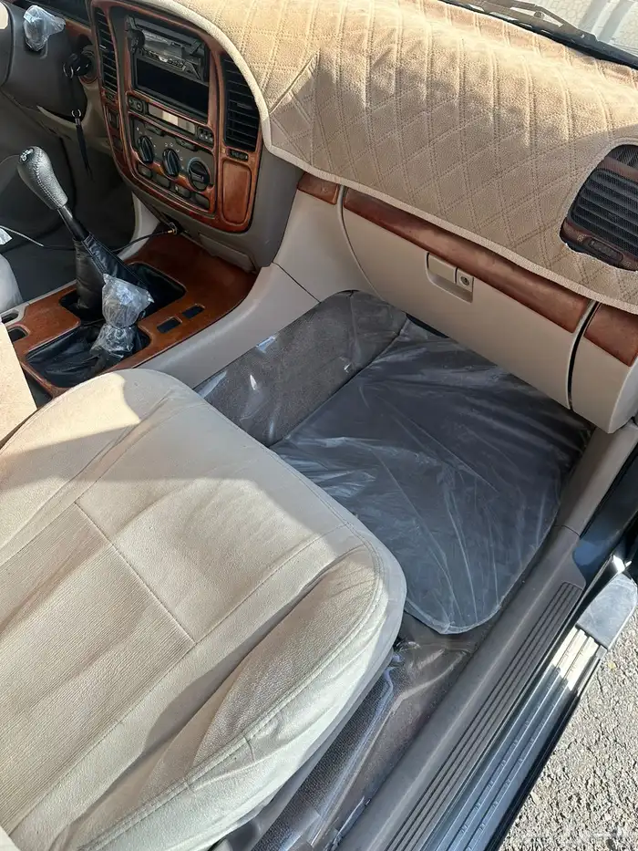 لاندكروزر صالون 2002 GXR سعودي 9