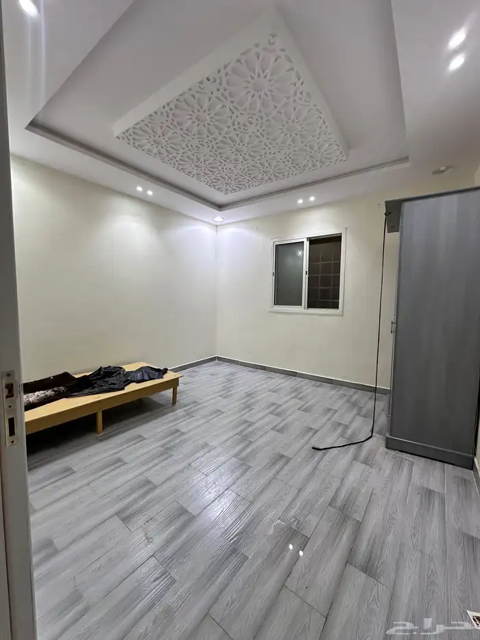 فله لإيجار في حي طويق 11