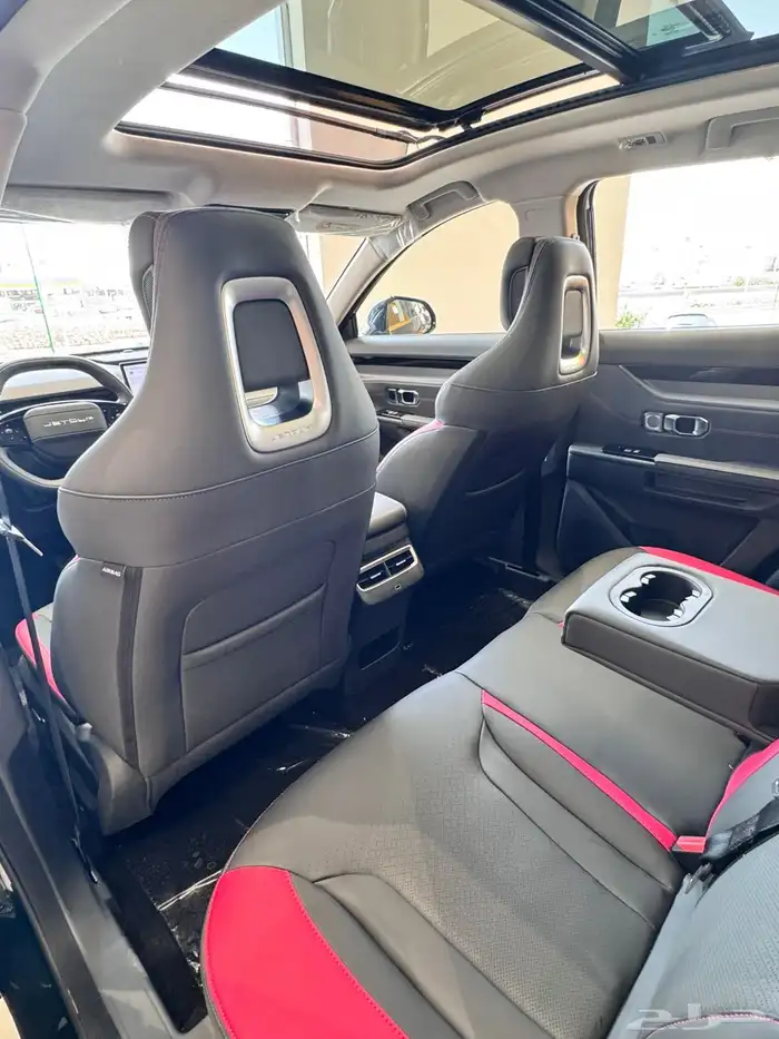 جيتور داشينج ميد وكمفورت موديل 2025 9