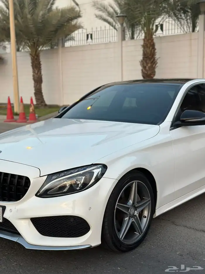 مرسيدس C200 2017 3