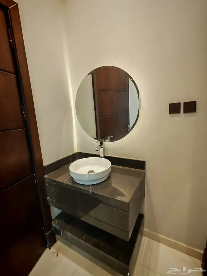 للبيع فلل دورين و ملحق با الخميس حي دوره الموسى وسط الخدمات 20