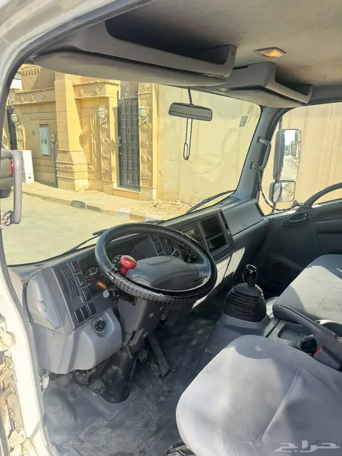 للبيع دينا ايسوزو 2023 صندوق 6