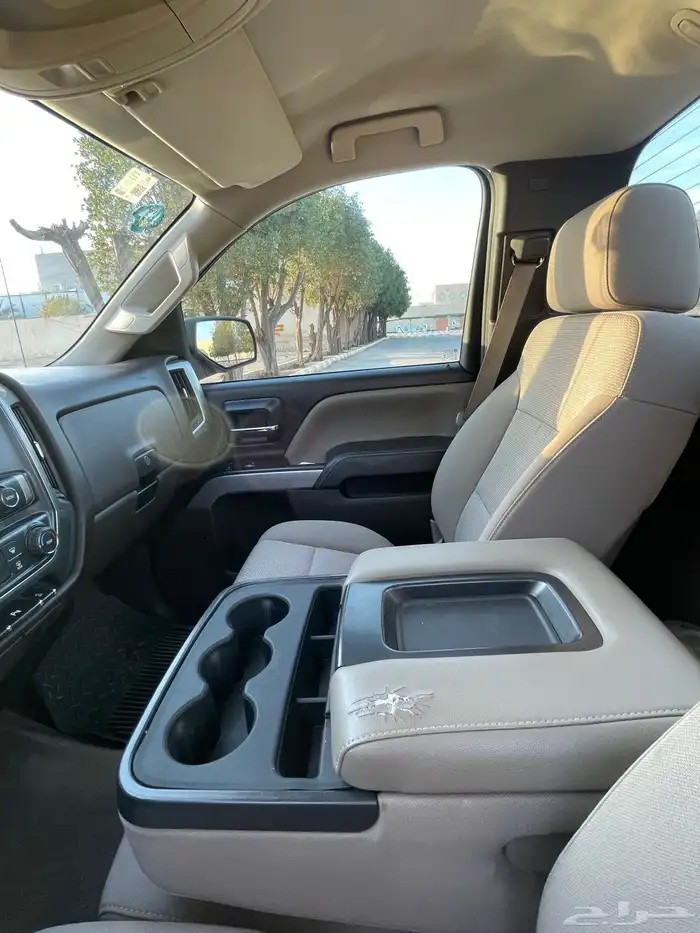 للبيع سيلفرادو z71 غمارة ممشى قليل 10