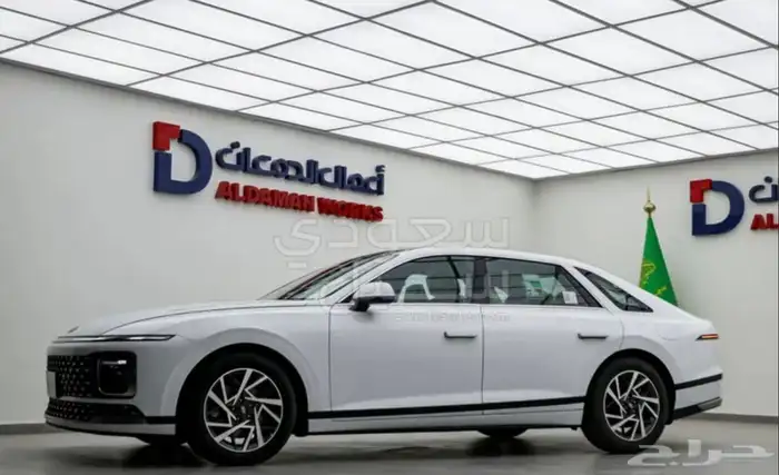 ازيرا 2024 ابيض 0