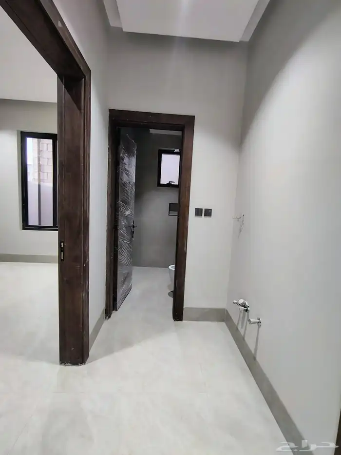 فيلا للبيع المهديه مساحه 250 متر السعر 2 مليون 200 الف 1