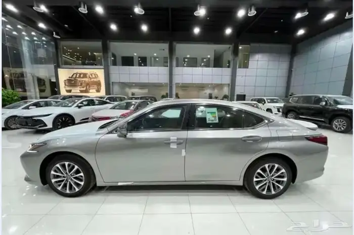لكزس ES 350 CC موديل 2025 جميع الالوان اقساط بنوك 10