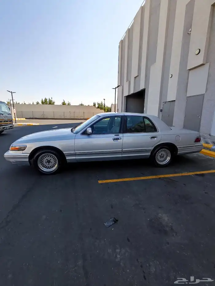 فورد جراند ماركيز Ford Marquis 1997 4