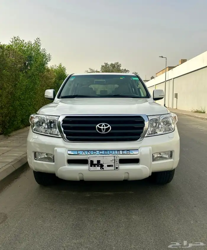 لاندكروزر GXR 3 2010 0