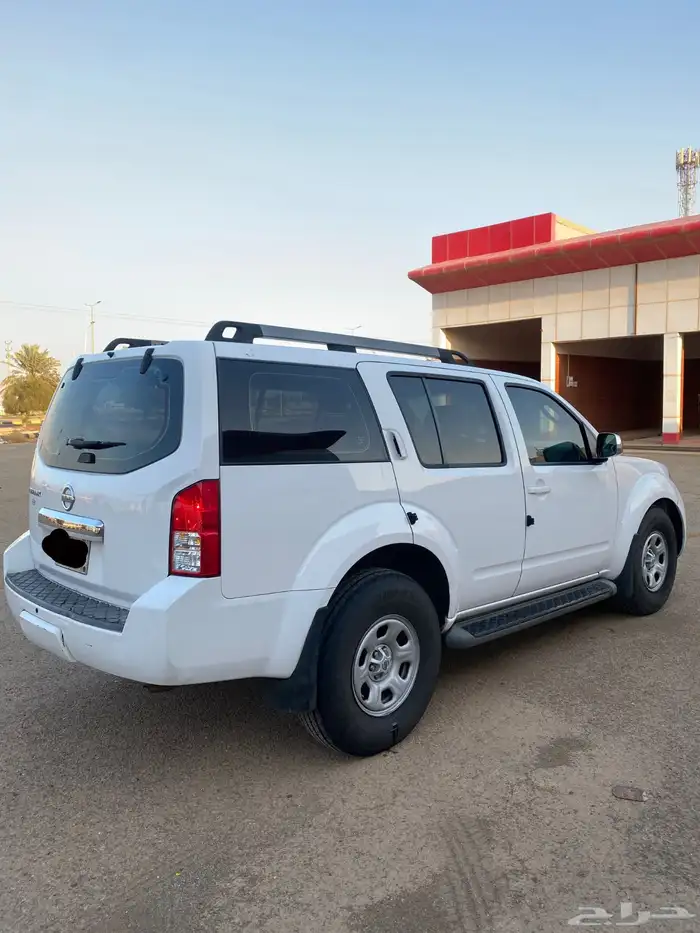 جيب باثفندر 2008 2