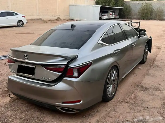 لكزس Es350 مصدوم 5