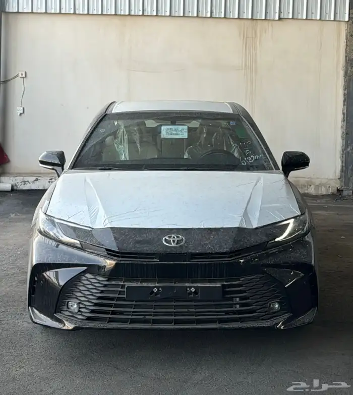 كامري 2025 E اسود - سعودي عبدالطيف جميل . 0