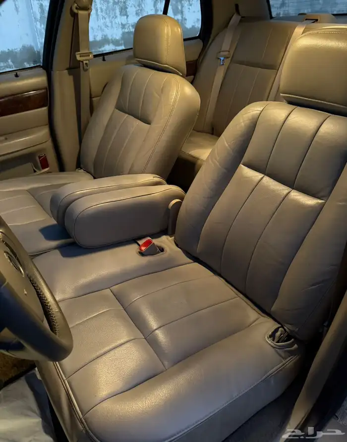 فورد ماركيز 2010 5