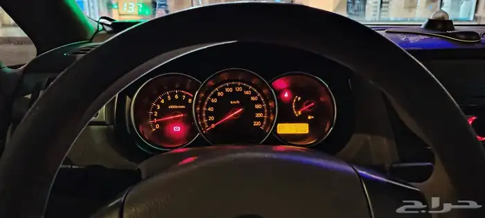 نيسان تيدا 2008 8